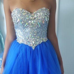 Prom dress